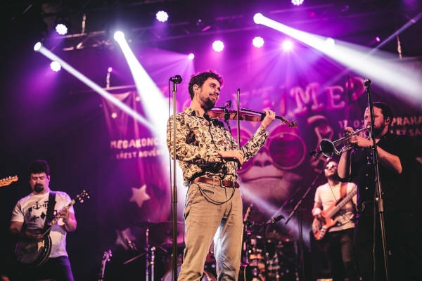 Poletíme? - Popice, Vinařství Sonberg / dvojkoncert s UDG