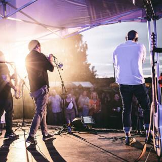 @radostinfest Děkujeme 🤩
Moc rádi přijedeme znovu. 

Příští týden 1. 8. - Česká Lípa - Vodní hrad Lipý

Davy šilí!
Poletíme?
